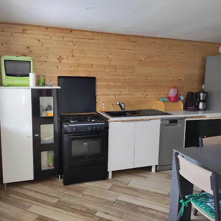 Maison Chaleureuse Avec Parking Gratuit Sur Place Coulogne