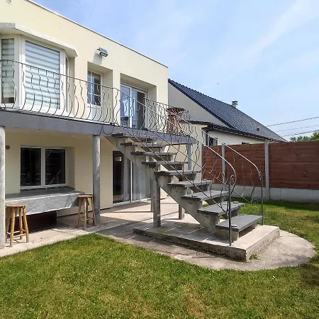 Maison Chaleureuse Avec Parking Gratuit Sur Place * Coulogne